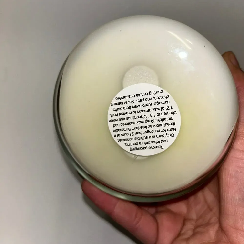 Southern Charm Candle Company Winter Nights Dried Flower Floral Candle
